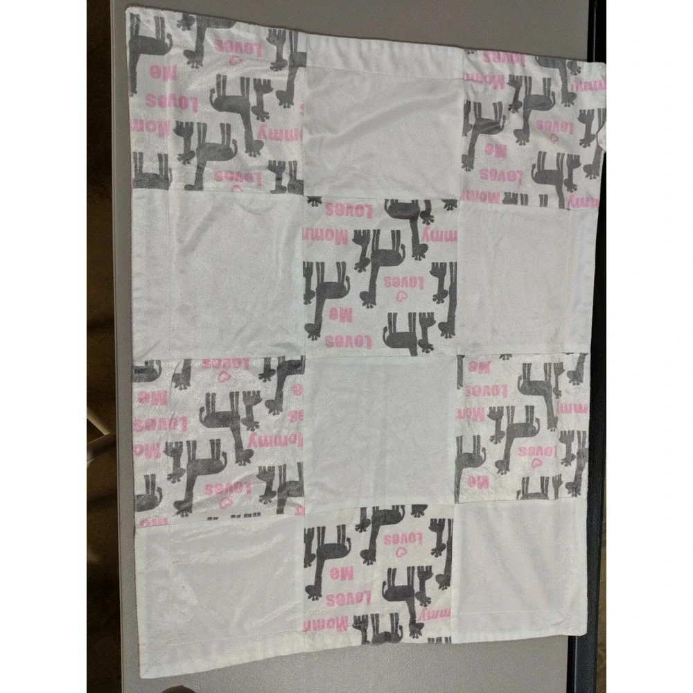Baby Blanket Mommy Loves Me Giraffes Pink Off White SL‎ Home Fashions Inc